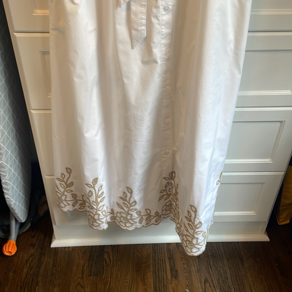 Dress - Picture 2 of 6